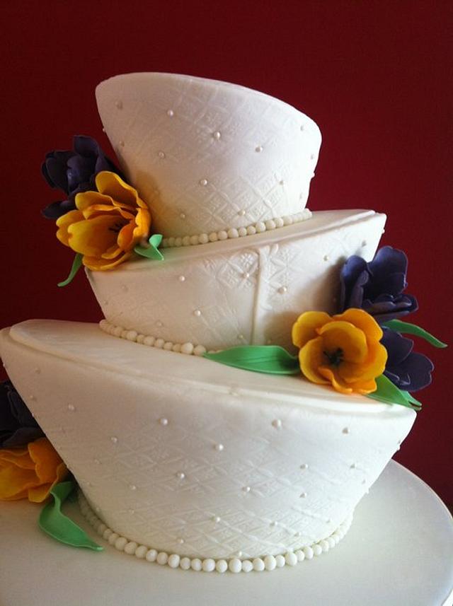 Topsy Turvy Tulips Decorated Cake By Nadia French Cakesdecor