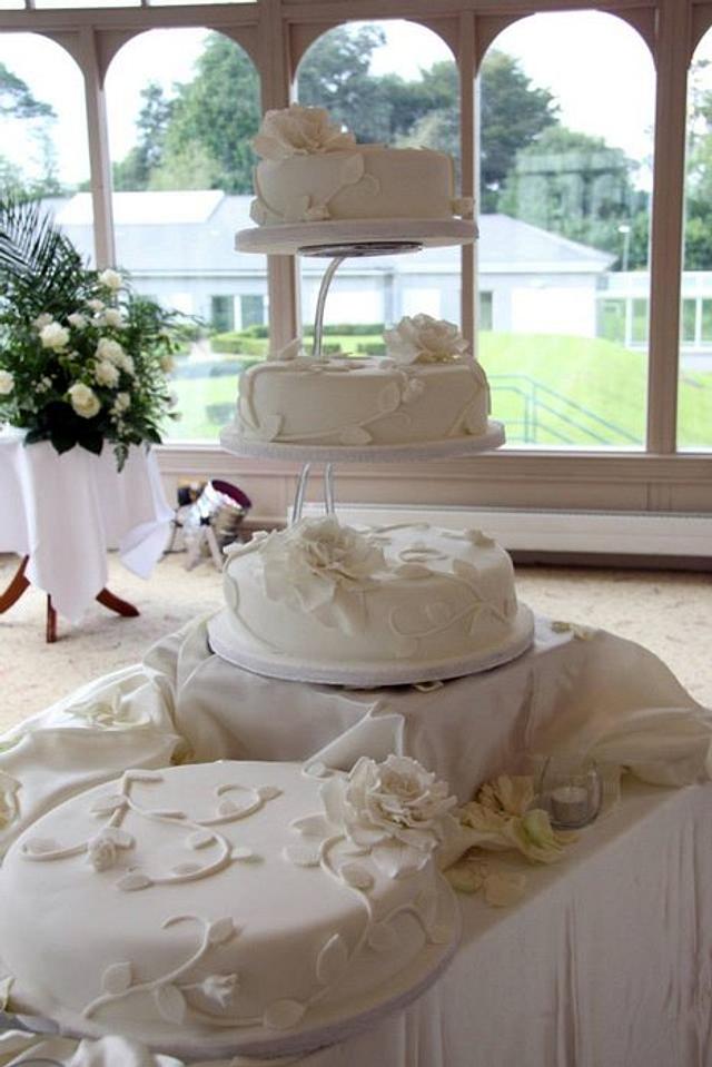White Rose Wedding Cake Cake By Joanne Cakesdecor 
