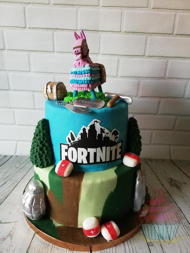 Fortnite cake - Cake by Bakmuts en zo - CakesDecor