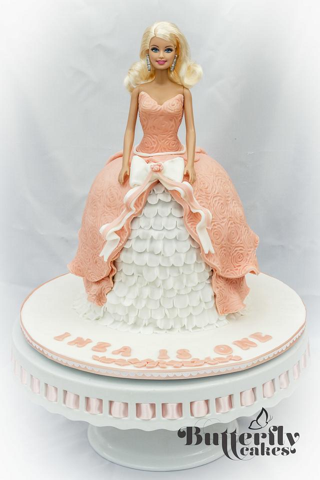 Pretty Peach Barbie Doll cake - Decorated Cake by Sanna - CakesDecor