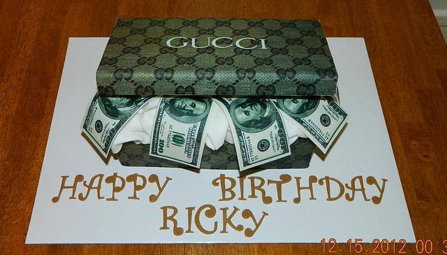 Gucci Shoe Box Cake - Cake by Maureen - CakesDecor