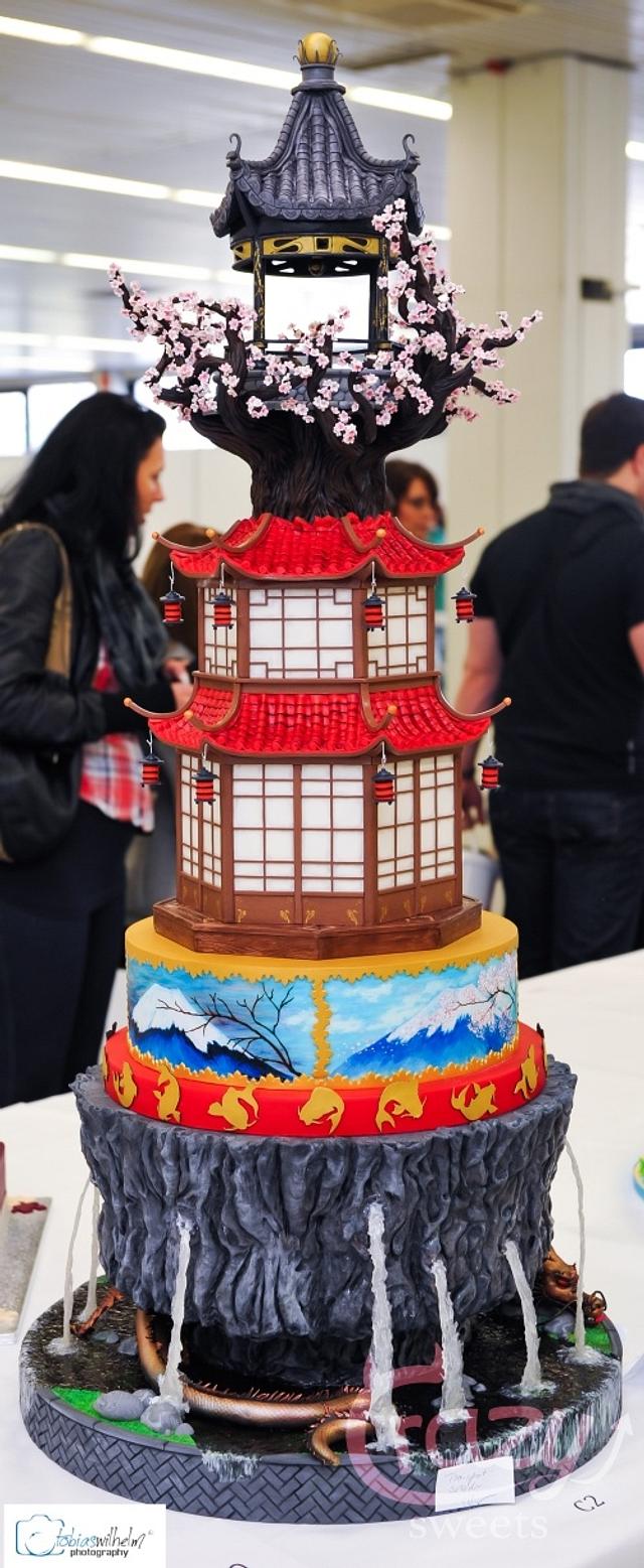 Japanese wedding cake