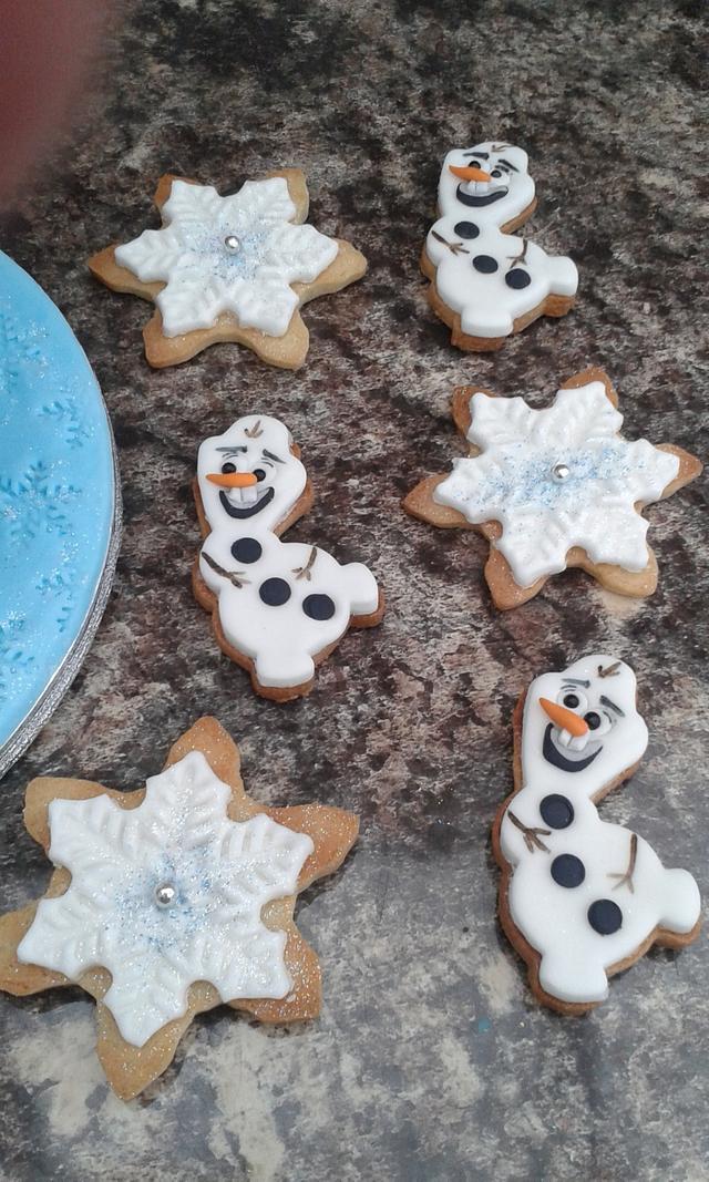 Frozen Olaf and snowflake cookies