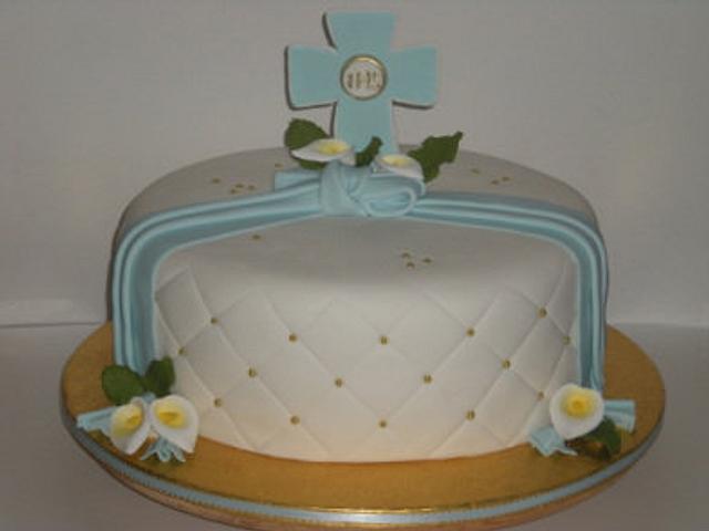 Communion Cake - Decorated Cake by Cari - CakesDecor