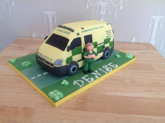 East Midlands Ambulance - Decorated Cake by Wendy - CakesDecor