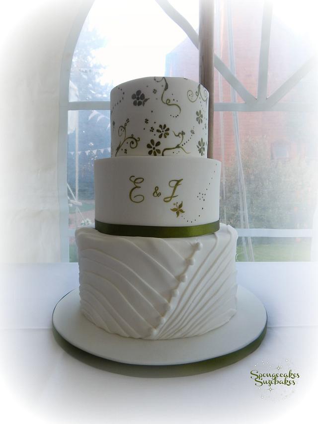 Olive green hand painted wedding cake - Decorated Cake by - CakesDecor