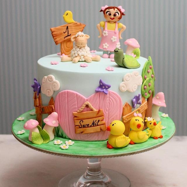 farm cake - Decorated Cake by asli - CakesDecor