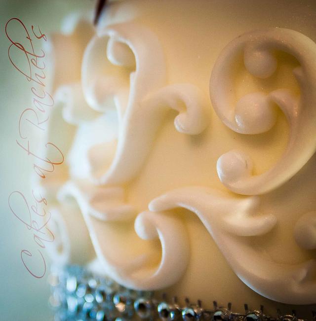 The Rose Bowl Wedding Cake - Cake by Rachel - CakesDecor