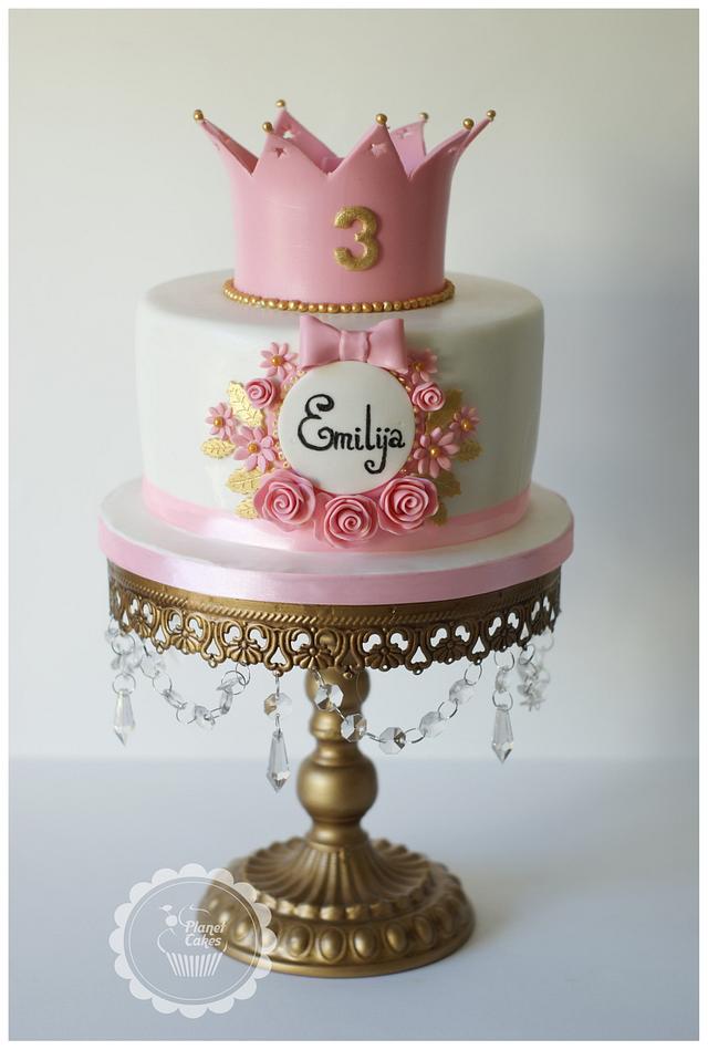 Little Princess Sweet Table - Cake by Planet Cakes - CakesDecor