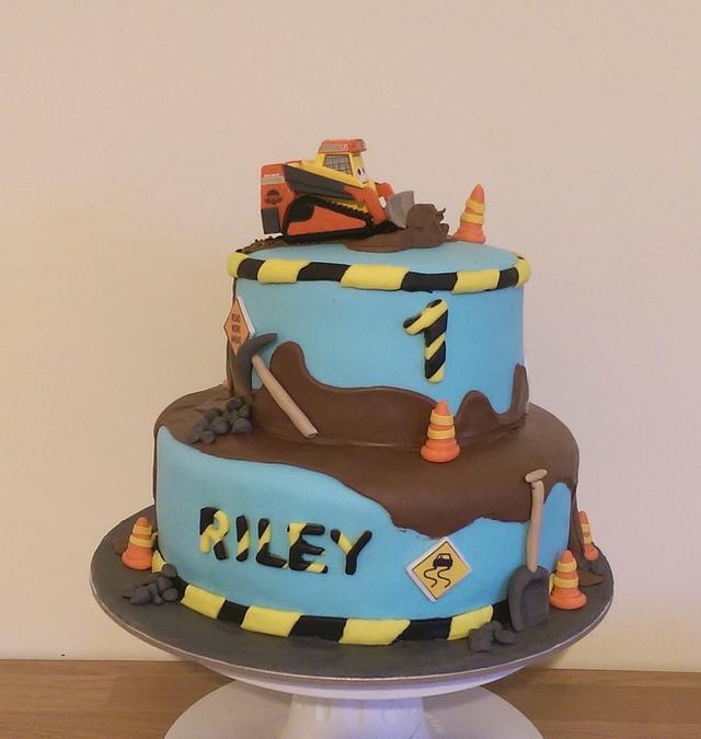 Riley's Roadworks - Decorated Cake by MySugarFairyCakes - CakesDecor