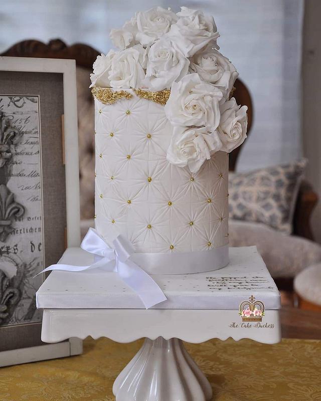 Maid of Honour Decorated Cake by Sumaiya Omar The CakesDecor