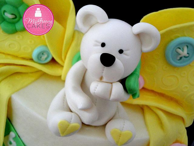 Cute as a Button! - Cake by Shawna McGreevy - CakesDecor