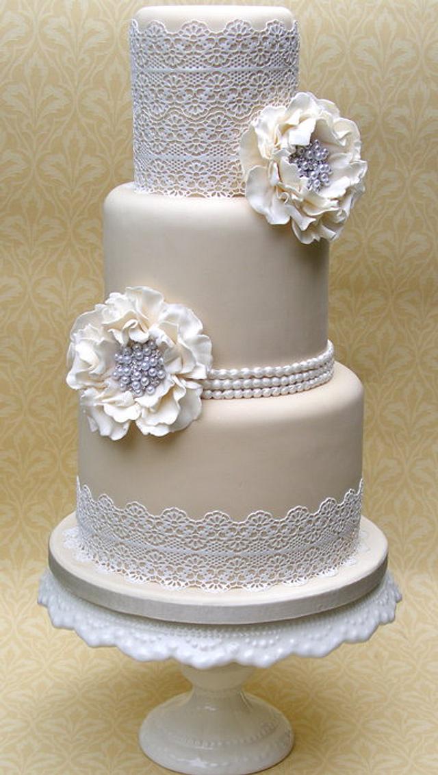 Sugar lace wedding cake - Decorated Cake by Lynette - CakesDecor