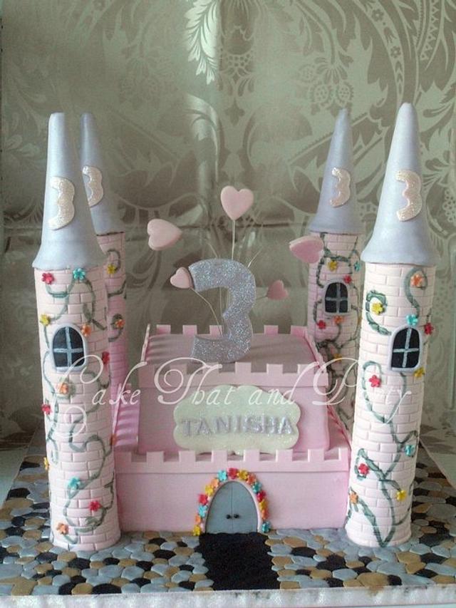 pink castle cake 