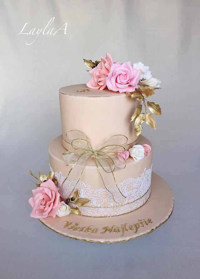 Pastel & gold - Decorated Cake by Layla A - CakesDecor