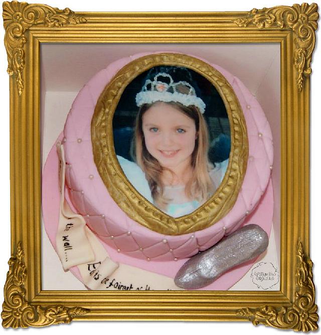 Mirror, Mirror on the Wall Cake - Decorated Cake by - CakesDecor