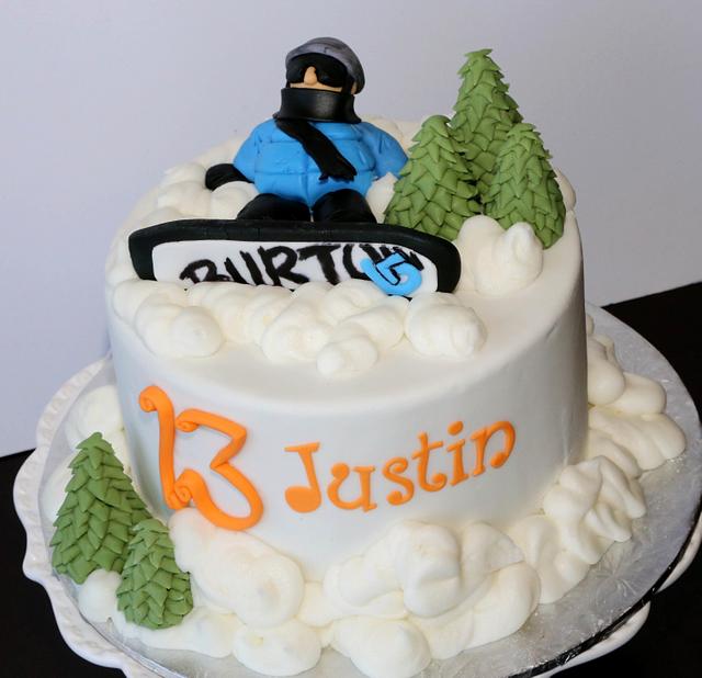 Snowboarder Cake - Decorated Cake by Kellie Witzke - CakesDecor