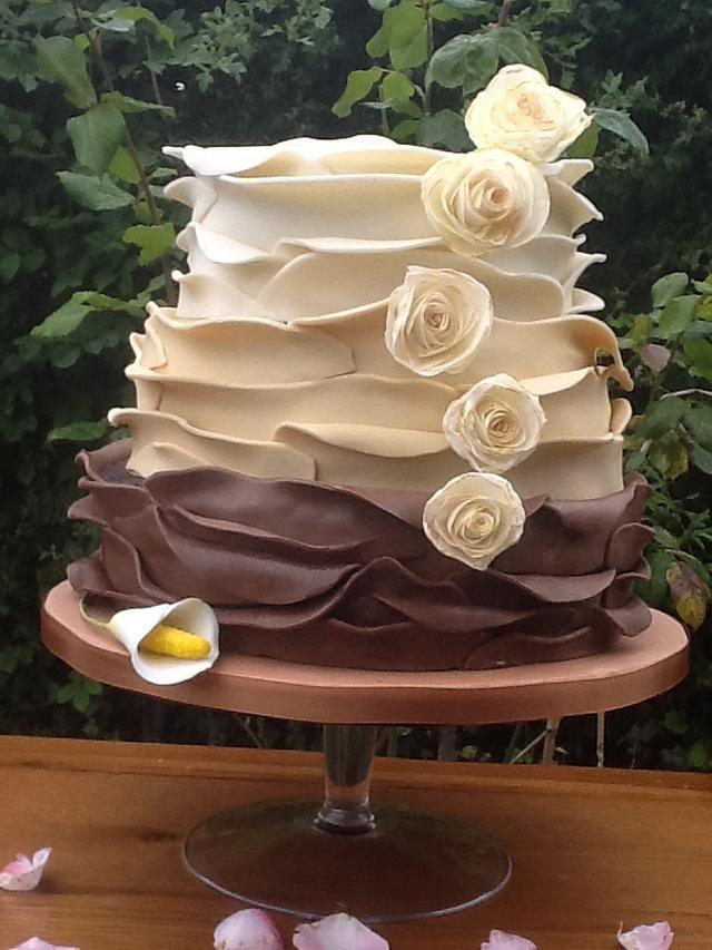 Coffee and cream wedding cake