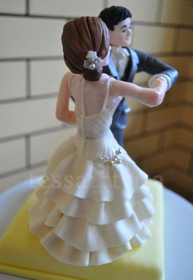 Fist Bump Cake by tessatinacakes CakesDecor Fist Bump Cake by tessatinacakes CakesDecor