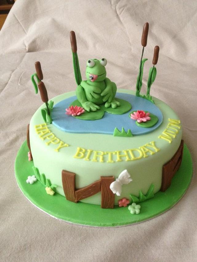 Frog Cake - Decorated Cake by Caron Eveleigh - CakesDecor