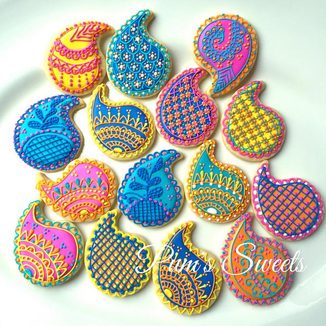 Colorful Henna Cookies