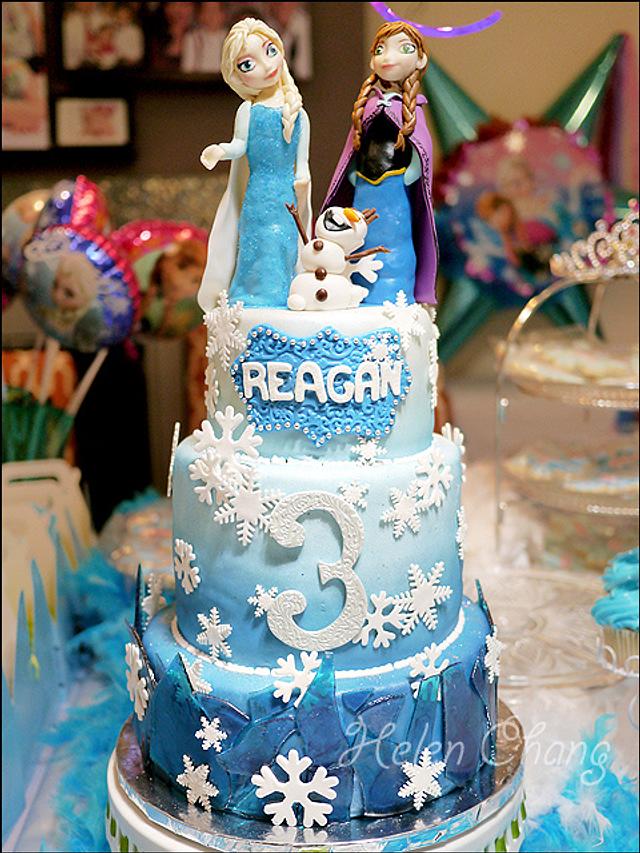 Frozen Cake - Decorated Cake by Helen Chang - CakesDecor