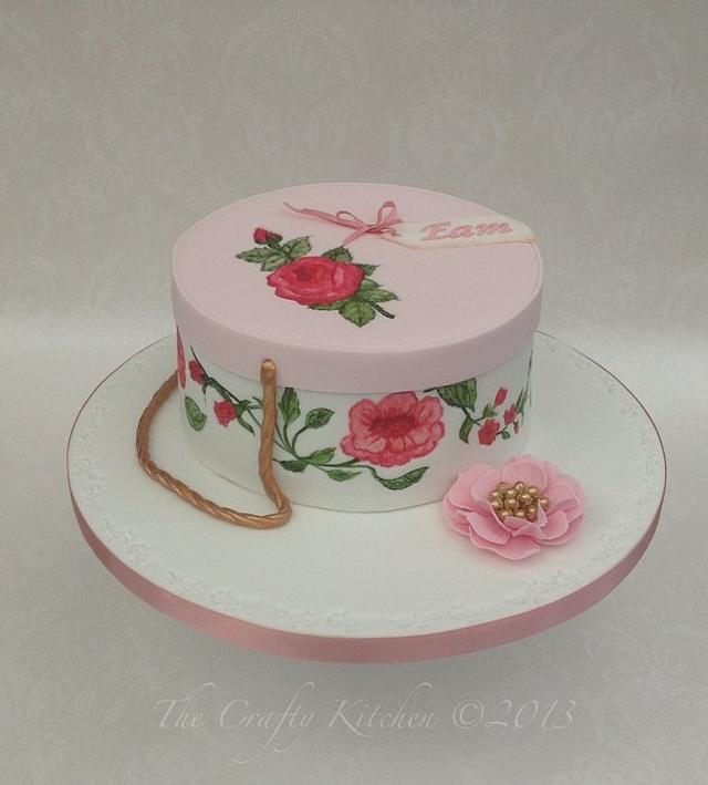 Antique Rose Hat Box Cake Decorated Cake By The Crafty Cakesdecor 