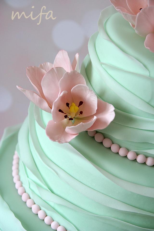 Mint Ruffle Wedding Cake