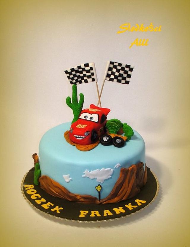 McQueen cake - Cake by Alll - CakesDecor