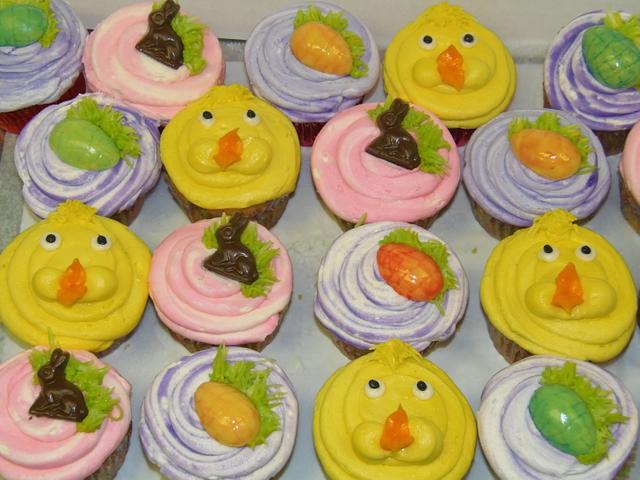 Buttercream Easter cupcakes