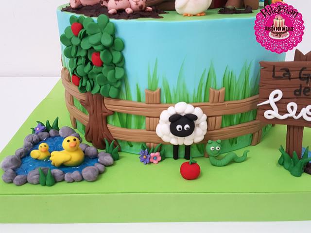 Sweet Farm cake