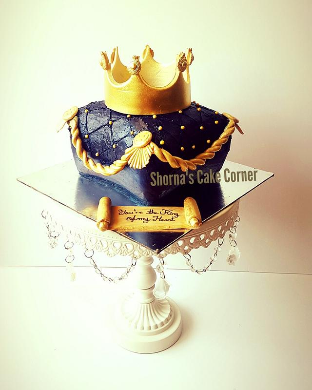 Pillow cake "King of my heart"