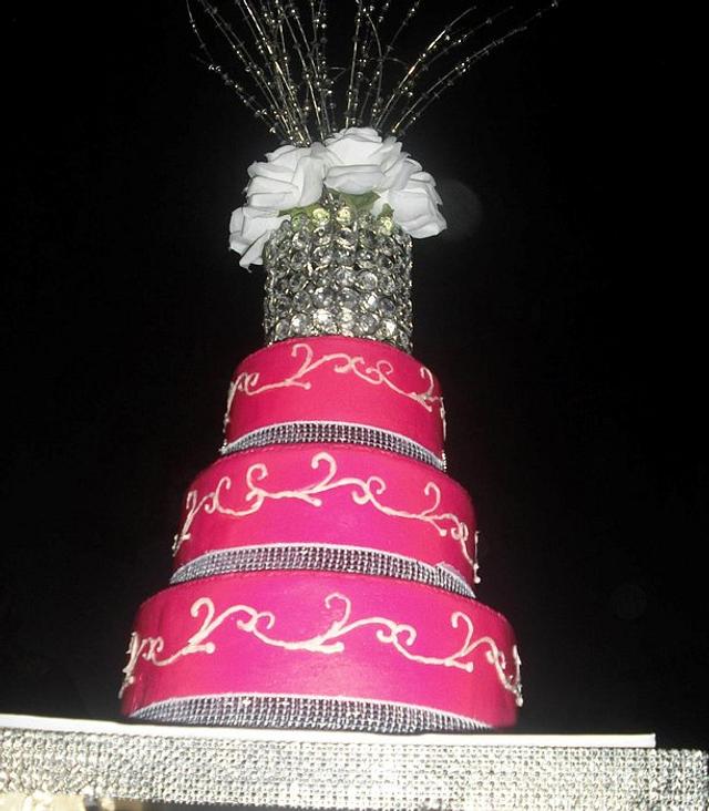 Hot pink Quinceanera cake Cake by Jazmin CakesDecor