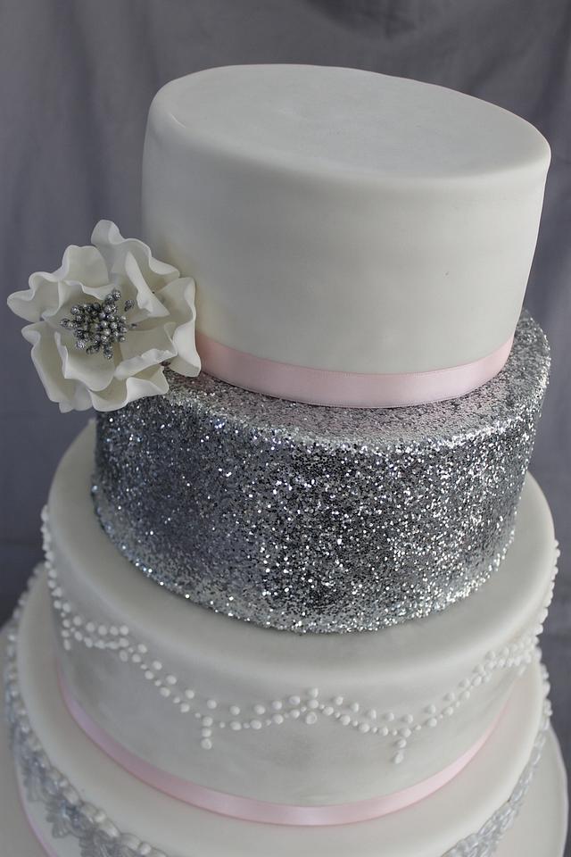 Vintage wedding cake - Decorated Cake by Sweet Shop Cakes - CakesDecor