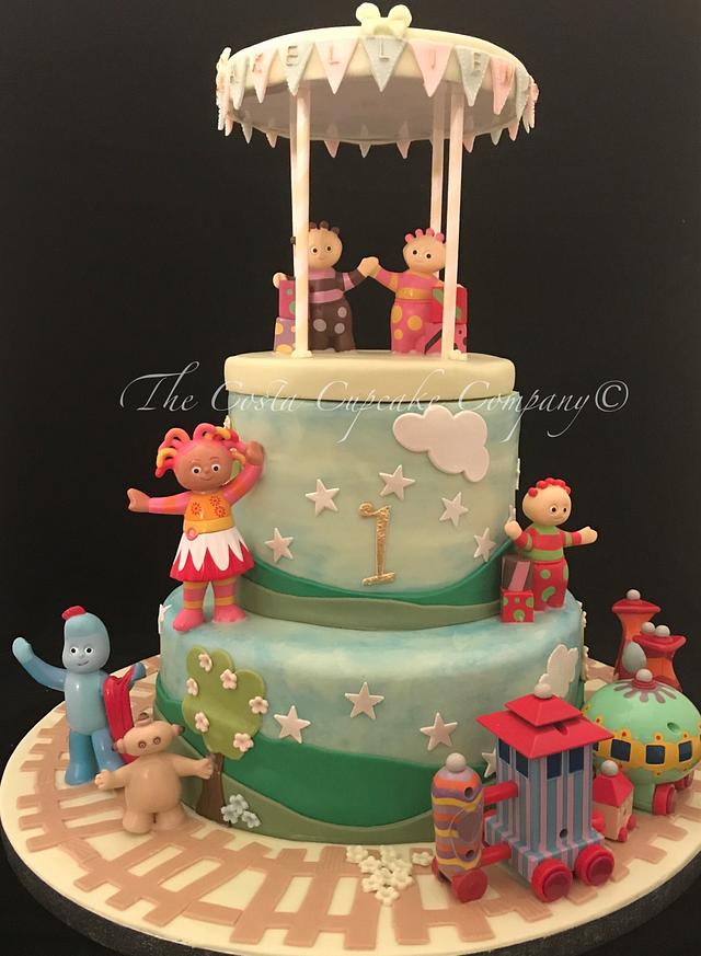 In the night garden - Decorated Cake by Costa Cupcake - CakesDecor