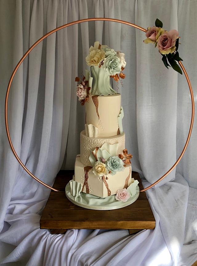 Wedding cake - Decorated Cake by Cakeland by Anita - CakesDecor