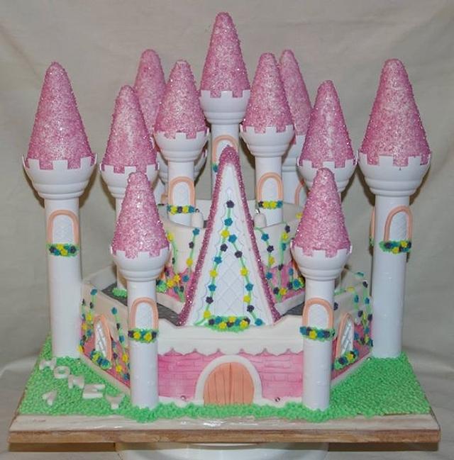 led light up princess castle - Decorated Cake by joe duff - CakesDecor