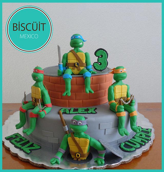 Ninja Turtles - Decorated Cake by BISCÜIT Mexico - CakesDecor