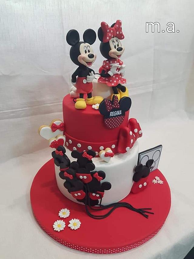 minnie and mickey mouse cake - Cake by Isabel - CakesDecor