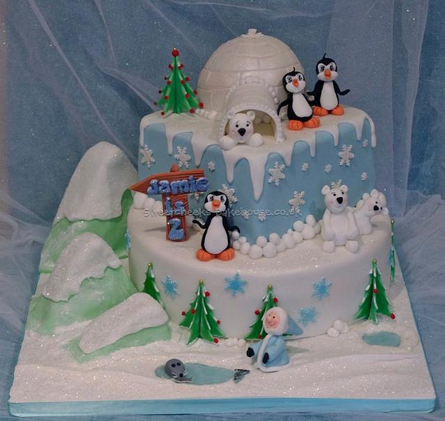 winter wonderland - Decorated Cake by Hayley - CakesDecor