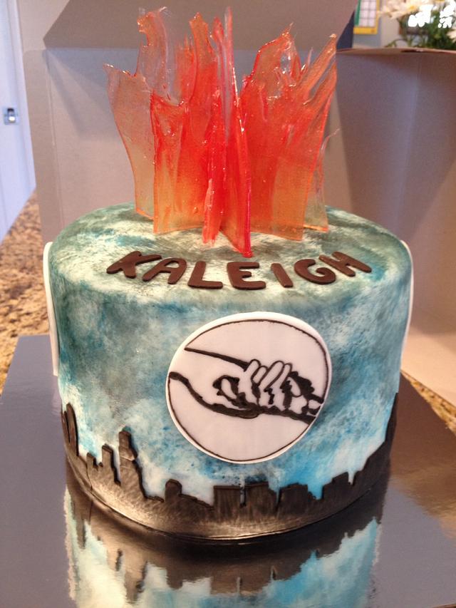 Divergent Cake Decorated Cake By Daniele Altimus Cakesdecor