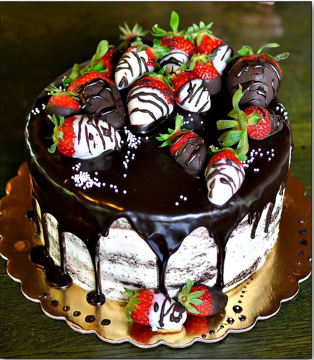 Strawberries and chocolate - Decorated Cake by My smiling - CakesDecor