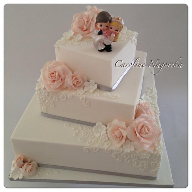 My first Wedding Cake - Decorated Cake by Caroline - CakesDecor