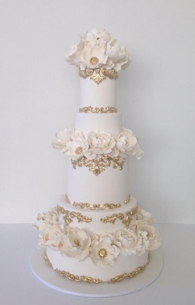 Lux wedding cake - Decorated Cake by Iced Creations - CakesDecor