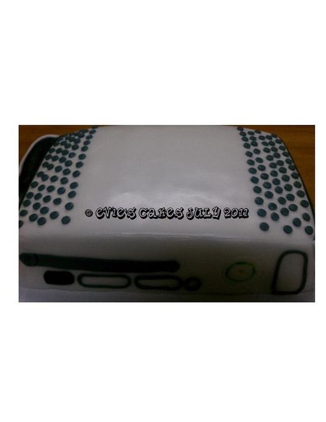 XBOX  CAKE
