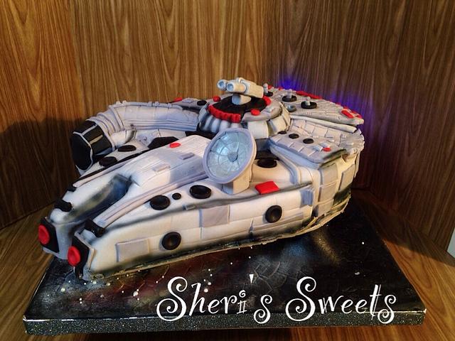 Millenium Falcon Decorated Cake By Sheri Hicks CakesDecor