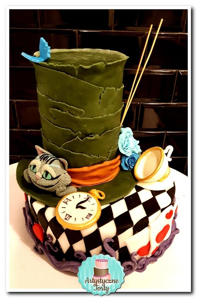 alice in wonderland cake - Decorated Cake by Artystyczne - CakesDecor