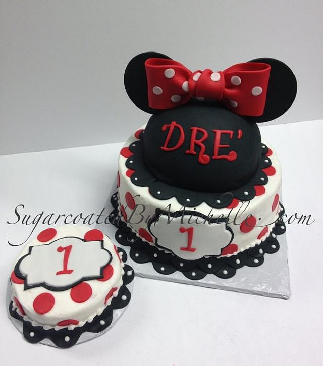 Minnie Mouse - Cake by Michelle - CakesDecor