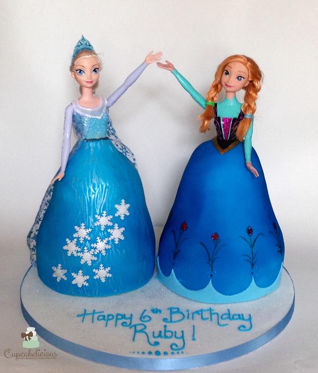 Frozens Elsa & Anna - Decorated Cake by Cupcakelicious - CakesDecor