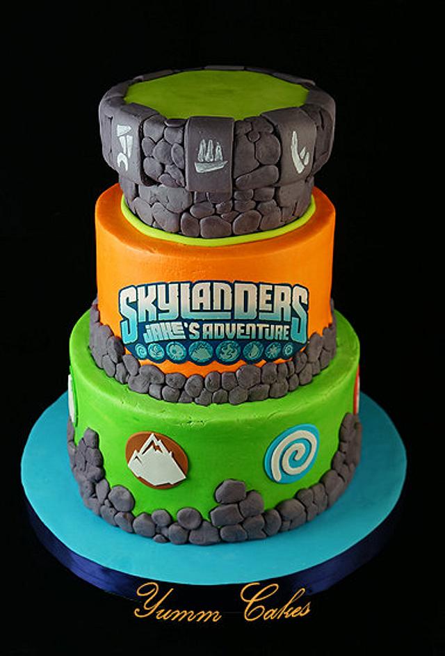 Skylanders - Decorated Cake by RobinYummCakes - CakesDecor